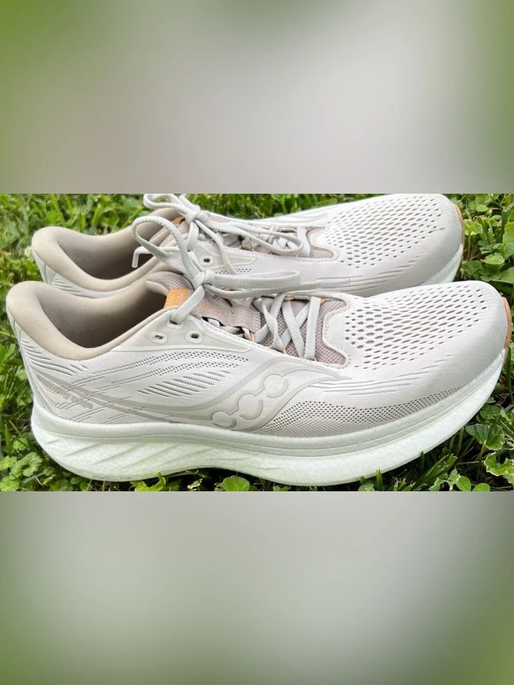 Saucony Ride 18 Running Shoes Size 10